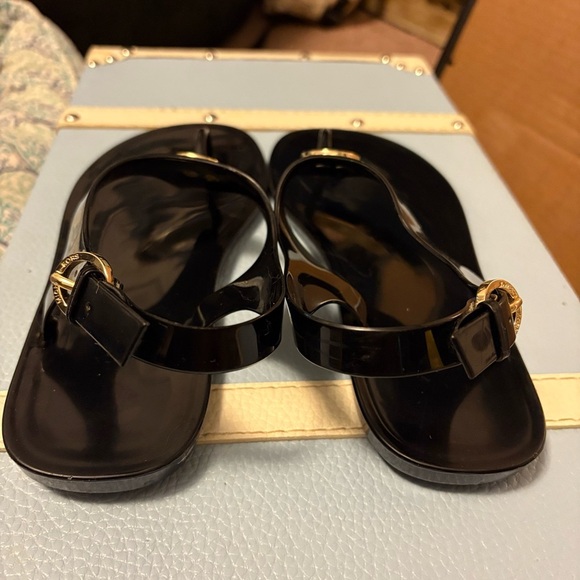 Michael Kors Black Sandals with Gold Emblem - Picture 8 of 9